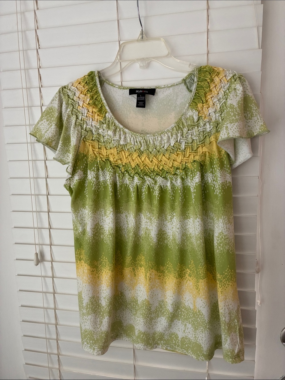 Style& Co Top Short Sleeve Green Yellow SZ L